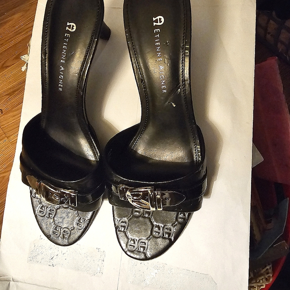 Aigner heels black size7 1/2